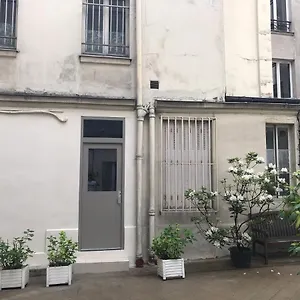 Studio - Central Paris